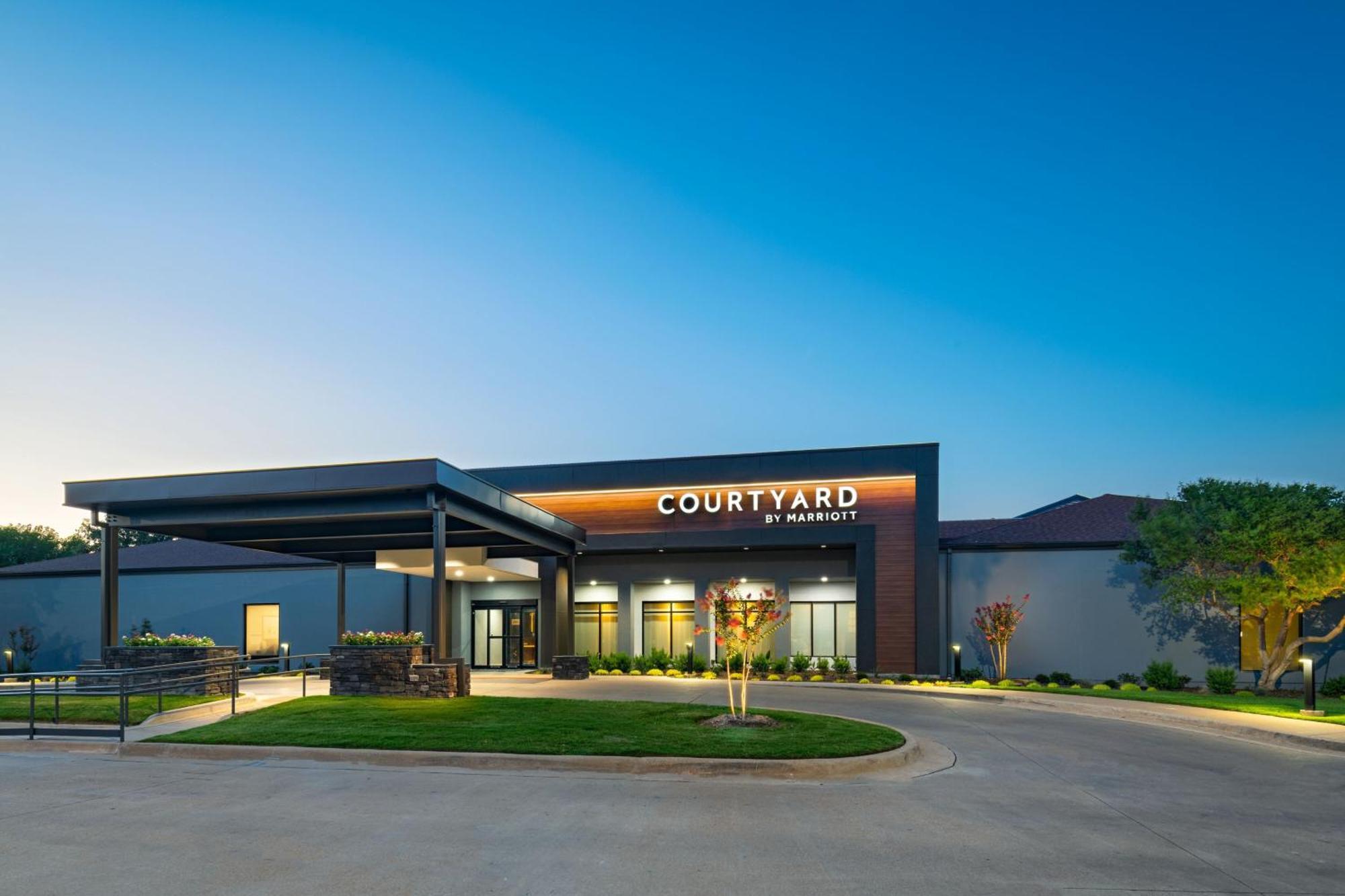 Courtyard Worth Drive Hotel Fort Worth
